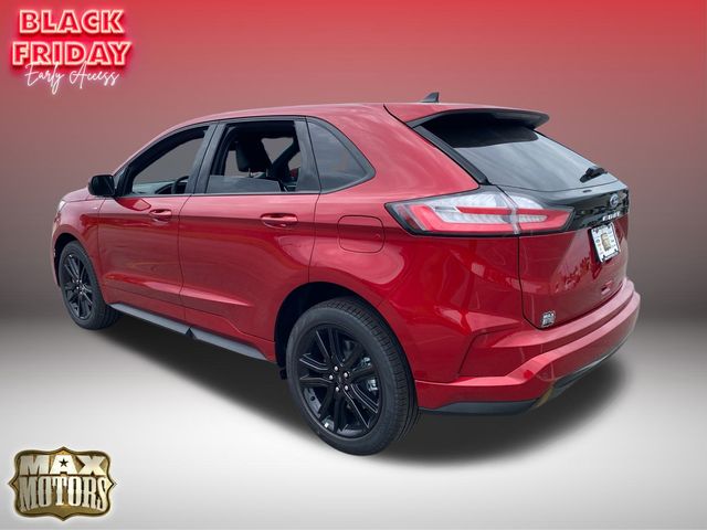 2024 Ford Edge  5