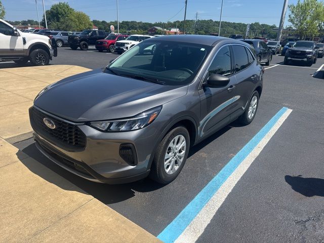 Carbonized Gray Metallic 2024 Ford Escape Active FWD SUV / Crossover Front-Wheel Drive 8-Speed Automatic