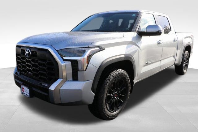 2022 Toyota Tundra Limited 23