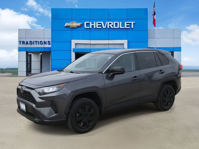2022 Toyota RAV4 LE - 4
