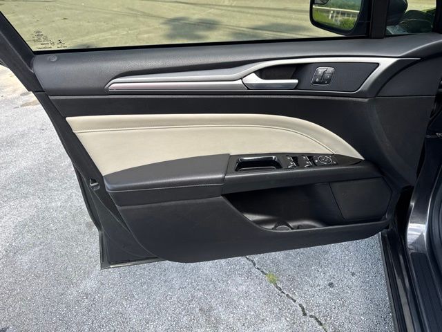 Used 2016 Ford Fusion Sedan