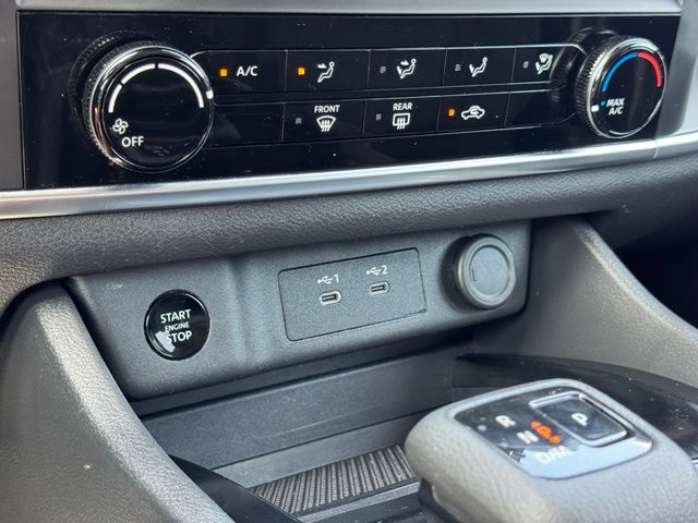 Used 2024 Nissan Rogue SUV