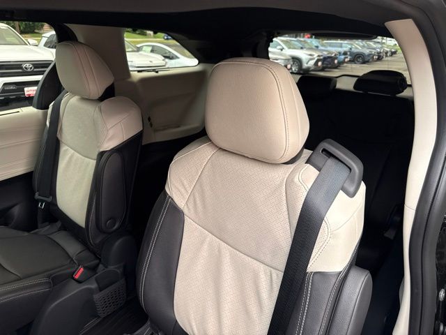 New 2026 Toyota Sienna Van