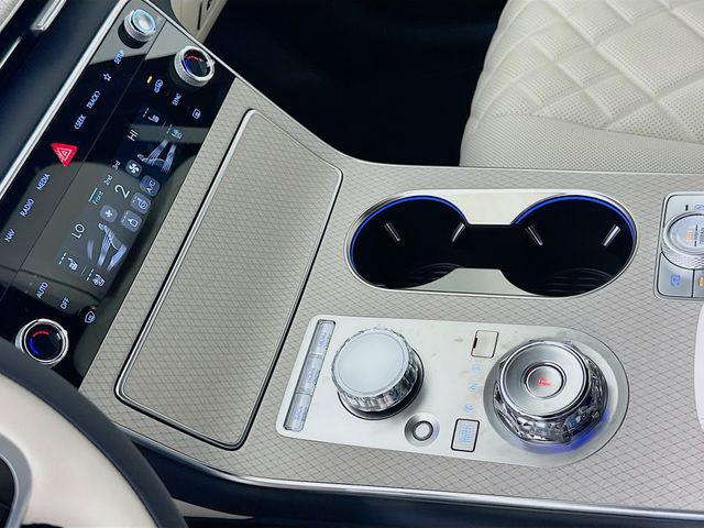 Thumbnail: 2026 Genesis GV80 - 15