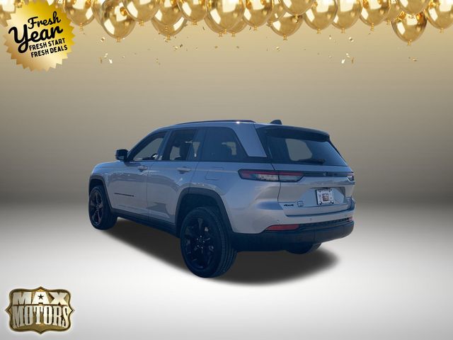 2024 Jeep Grand Cherokee Altitude 7