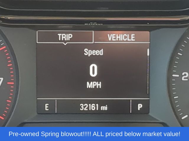 Used 2025 Summit White Chevrolet LS image 28