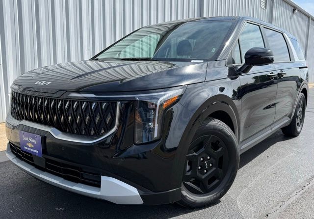 used 2025 Kia Carnival car, priced at $34,838