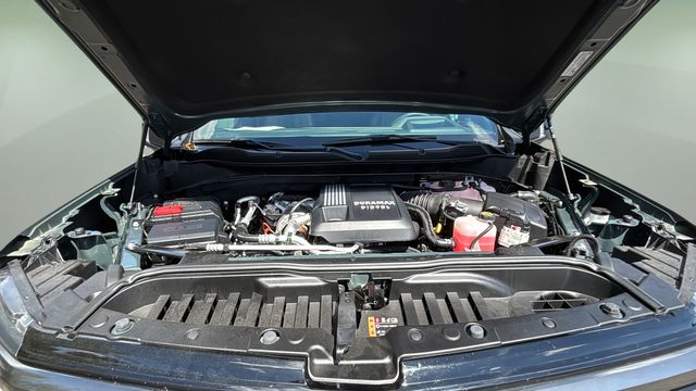 Used 2026 Gray Chevrolet ZR2 image 33