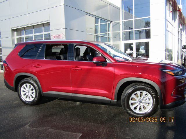 used 2025 Toyota Grand Highlander car, priced at $42,999