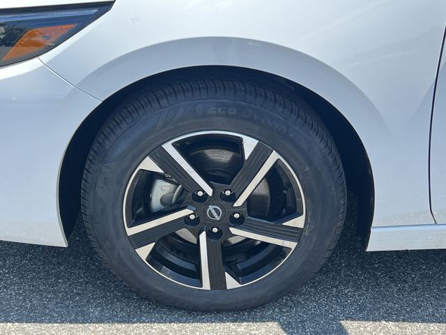 Used 2025 White Nissan SV image 38