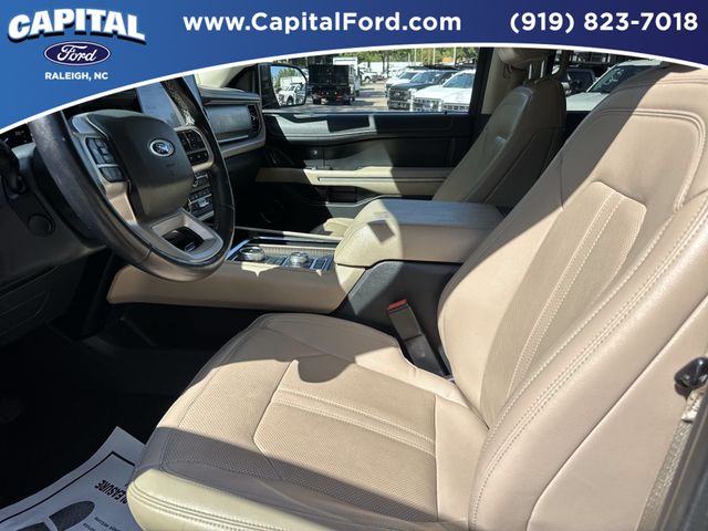 Used 2024 Black Ford Limited image 19