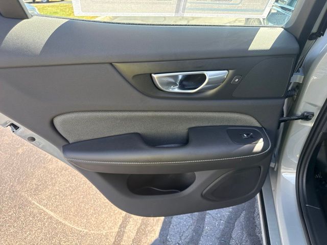 Used 2024 Volvo S60 Recharge Plug-In Hybrid Sedan