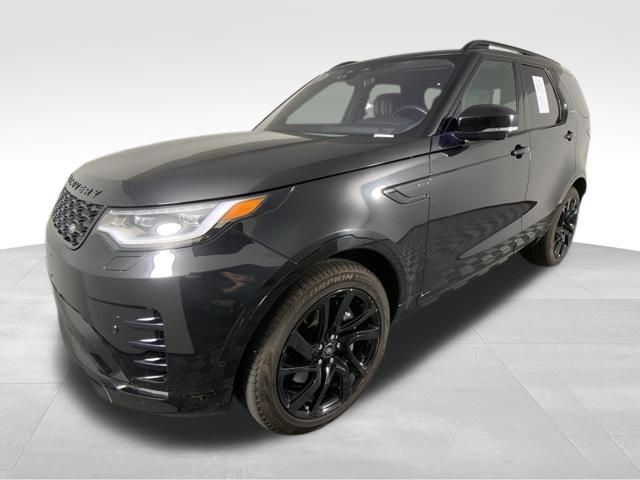 2022 Land Rover Discovery S R-Dynamic 3