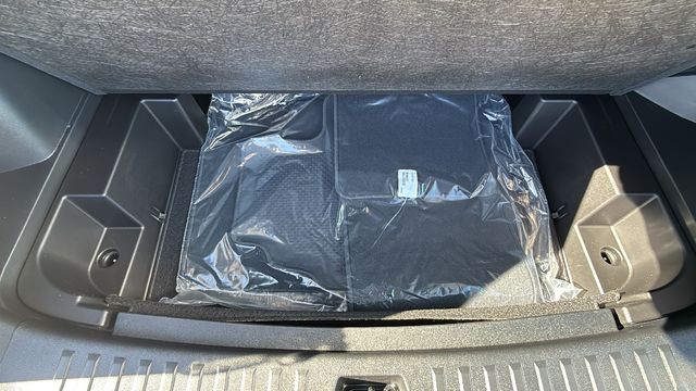 new 2026 Chevrolet Equinox car, priced at $30,820