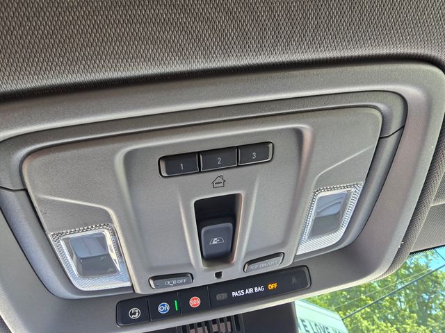 2024 GMC Sierra 1500 SLT:46246A