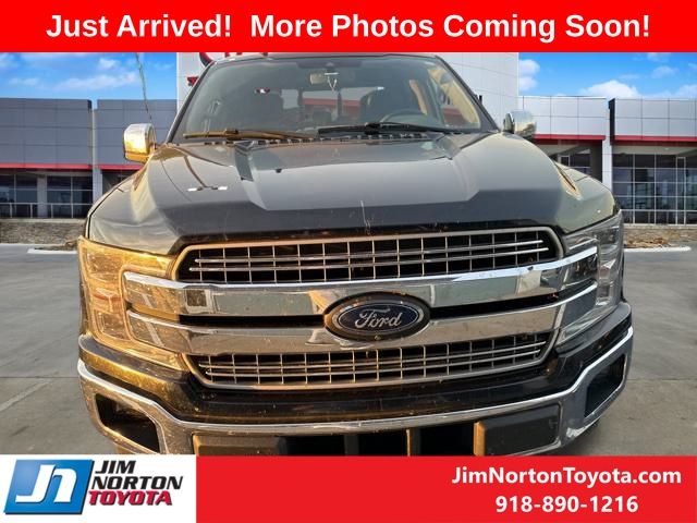 2019 Ford F-150 Lariat 2