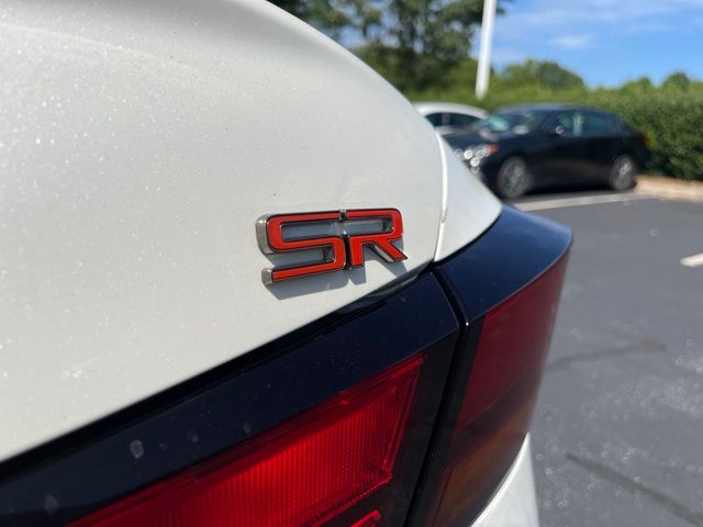 2025 Nissan Altima SR - Photo 9