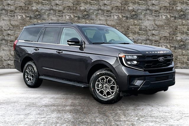 Dark Matter Gray Metallic 2026 Ford Expedition Active 4WD SUV / Crossover Four-Wheel Drive Automatic