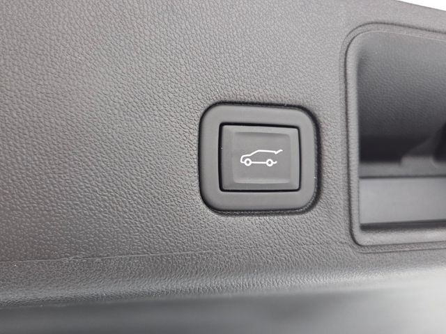 Used 2023 GMC Terrain SUV