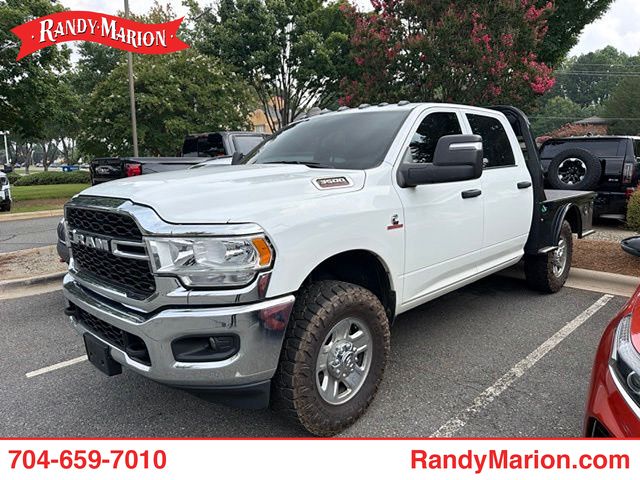 Bright White Clearcoat 2024 RAM 3500 Pickup Truck Four-Wheel Drive 6-Speed Automatic