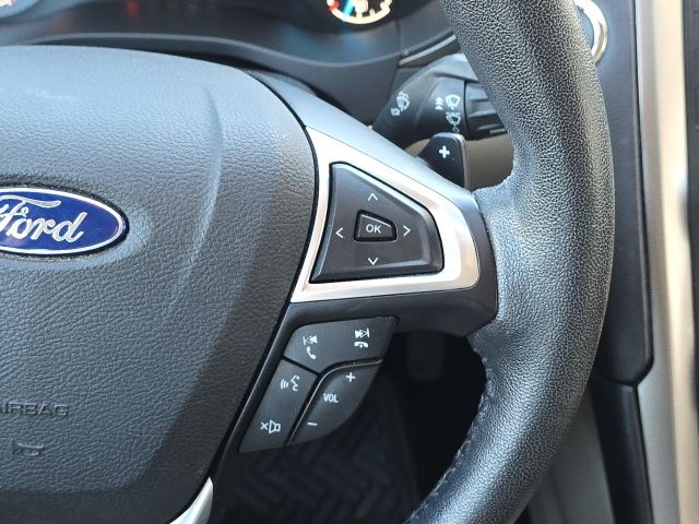 2017 Ford Fusion SE:168087B