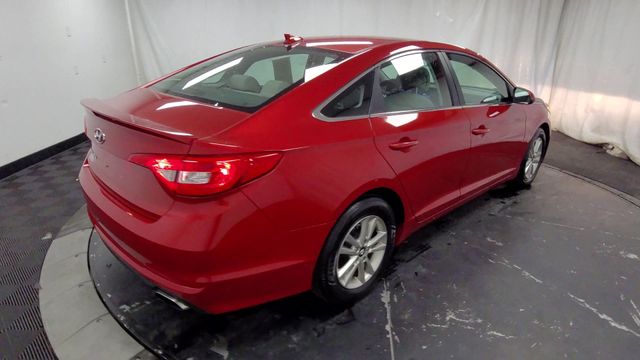 2017 – Hyundai – Sonata