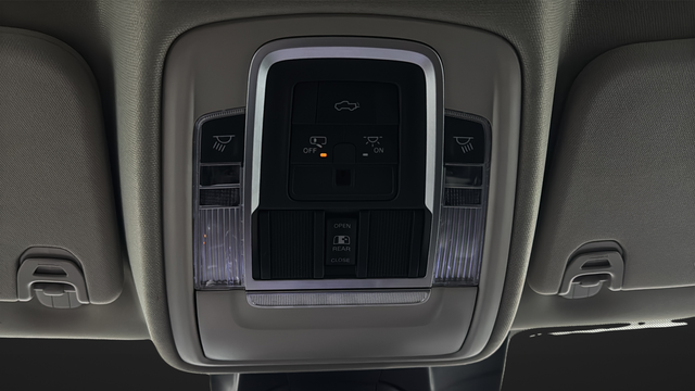 Used 2022 Diamond Black Crystal Pearlcoat Ram Laramie image 33