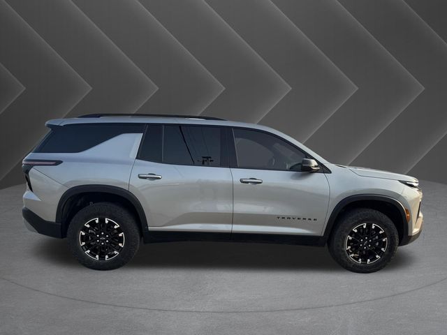 2025 Chevrolet Traverse Z71 - 3
