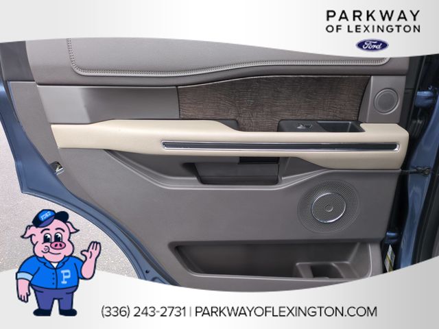 Used 2018 Blue Ford Limited image 29