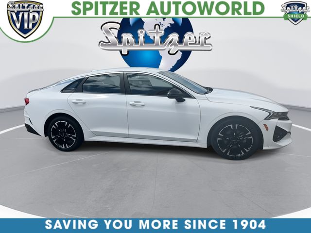 Used 2023 White Kia GT-Line image 10