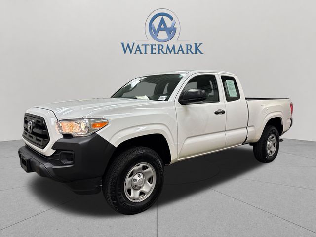 Super White 2016 Toyota Tacoma Pickup Truck Four-Wheel Drive 6-Speed Automatic