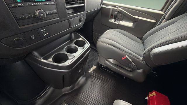 Used 2025 White Chevrolet Work Van image 15