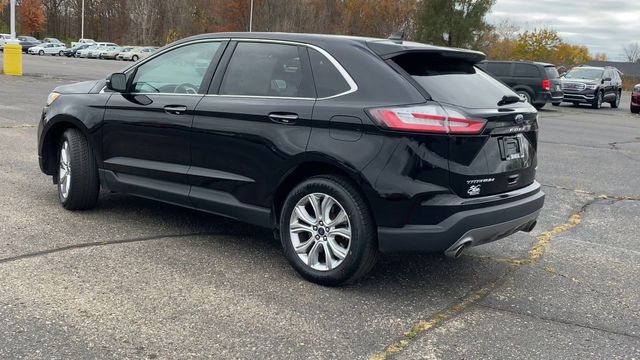 2022 Ford Edge Titanium 6