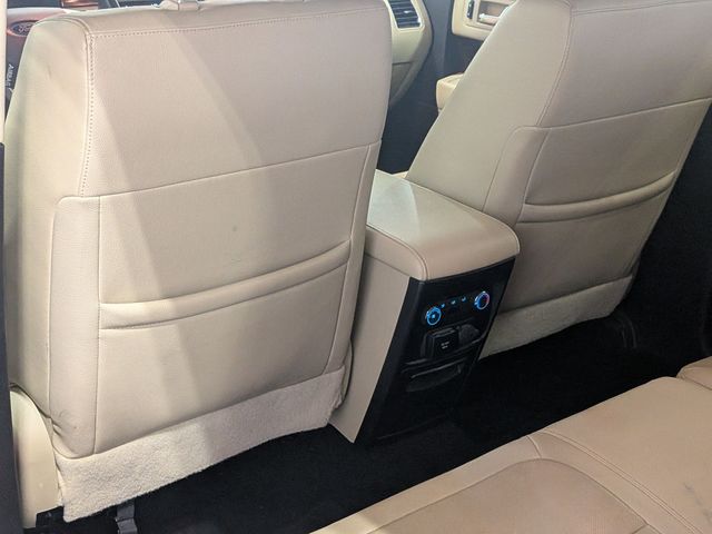 2019 Ford Flex - Image 27