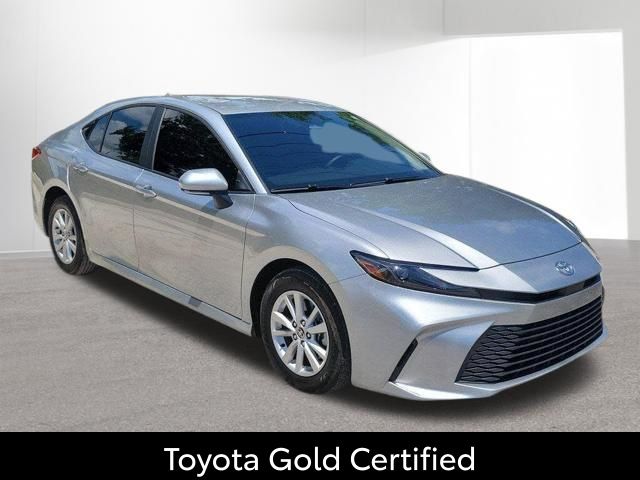2025 Toyota Camry LE FWD