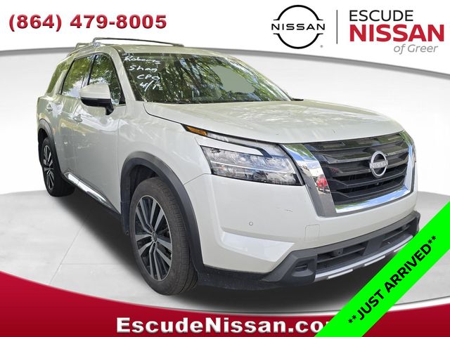Pearl White Tricoat 2024 Nissan Pathfinder Platinum 4WD SUV / Crossover All-Wheel Drive 9-Speed Automatic