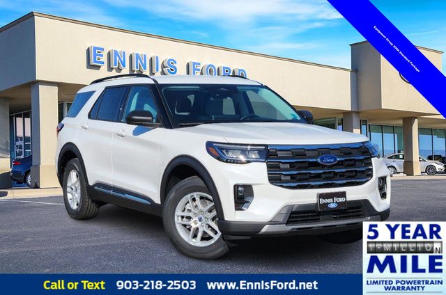 2025 Ford Explorer Active 1