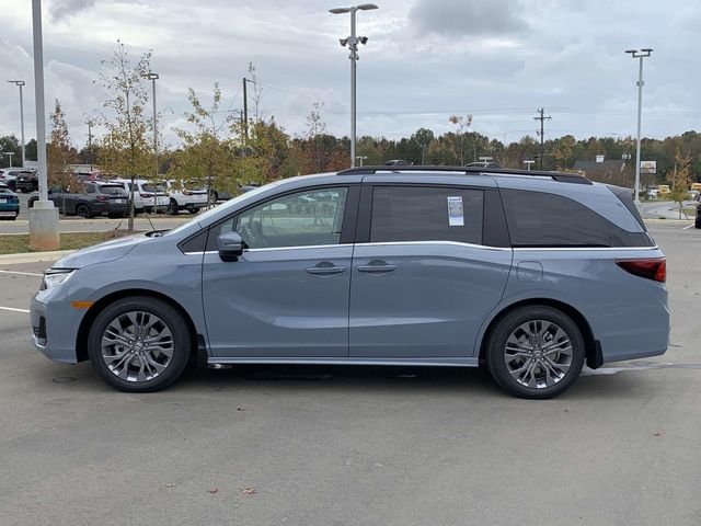 2025 Honda Odyssey Touring 7