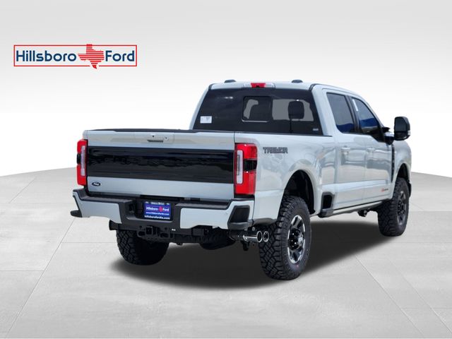 2025 Avalanche Ford F-350SD Platinum 4X4 Truck