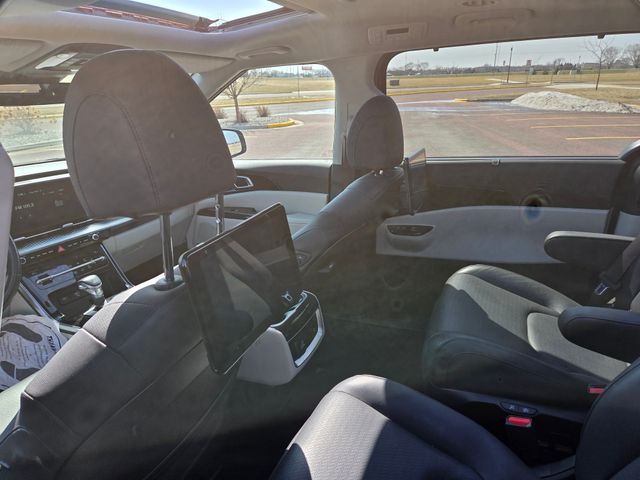 2024 Kia Carnival MPV SX Prestige