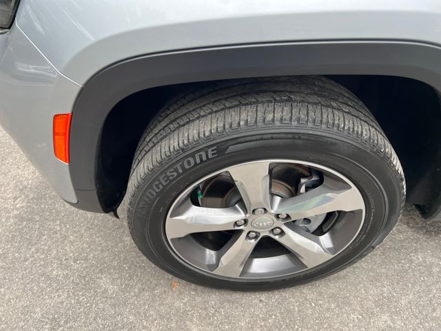 2021 Jeep Grand Cherokee L Limited 13