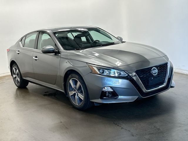 2019 Nissan Altima 2.5 SV Gray at Klick Lewis Buick Chevrolet