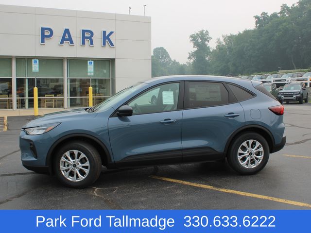 Vapor Blue Metallic 2026 Ford Escape SUV / Crossover Front-Wheel Drive 8-Speed Automatic
