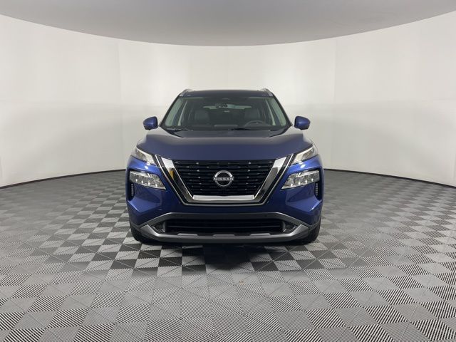 2022 Nissan Rogue SL 3