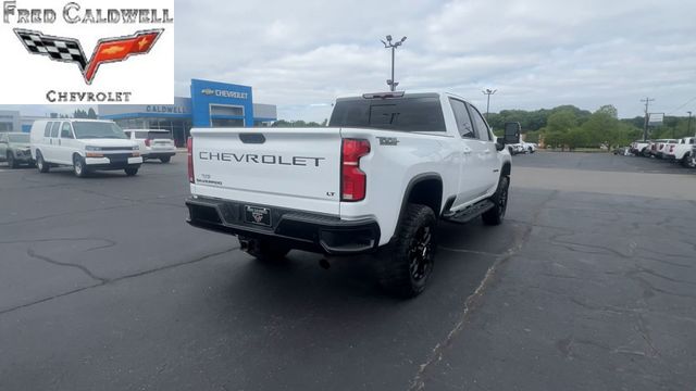 ChevroletSilverado 2500HD8