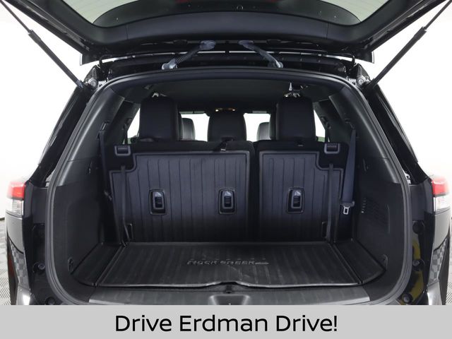 Used 2023 Nissan Pathfinder SUV