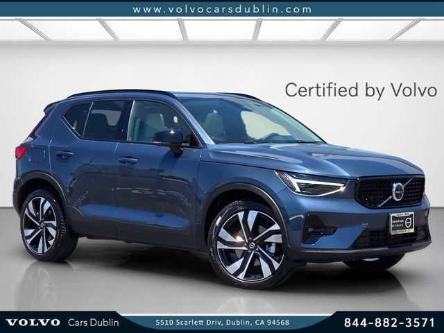 Denim Blue 2026 Volvo XC40 SUV / Crossover Front-Wheel Drive Automatic