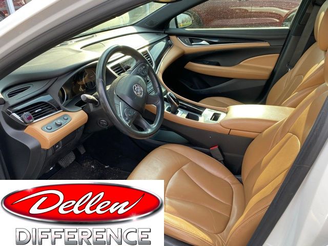 White Frost Tricoat 2017 Buick LaCrosse Essence FWD Sedan Front-Wheel Drive 8-Speed Automatic