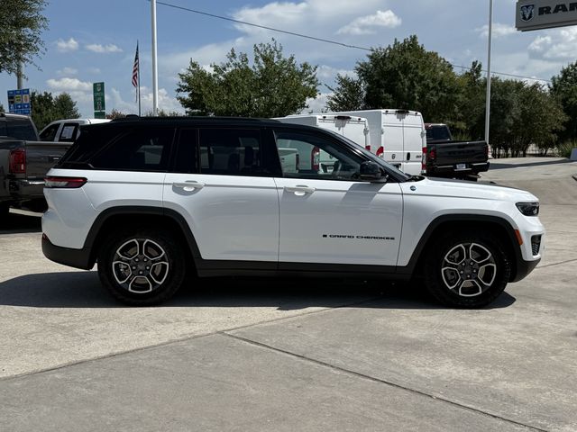2022 Jeep Grand Cherokee Trailhawk 4xe White at Monument Chevrolet