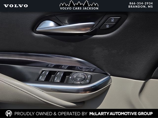Used 2022 Cadillac XT4 SUV